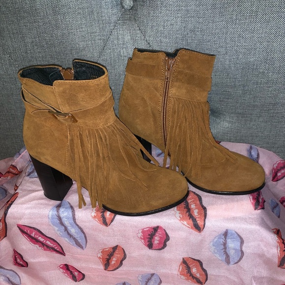 Marabelle yolodi Fringe Suede Bootie - Picture 3 of 5